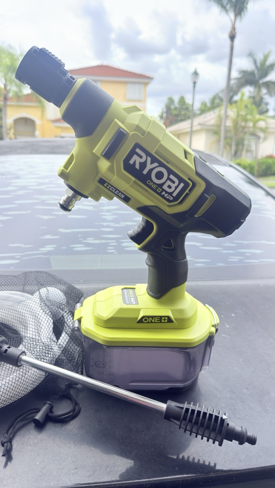Ryobi Cold Water Pressure Washer With Foam Blaster Attachment In Great Condition