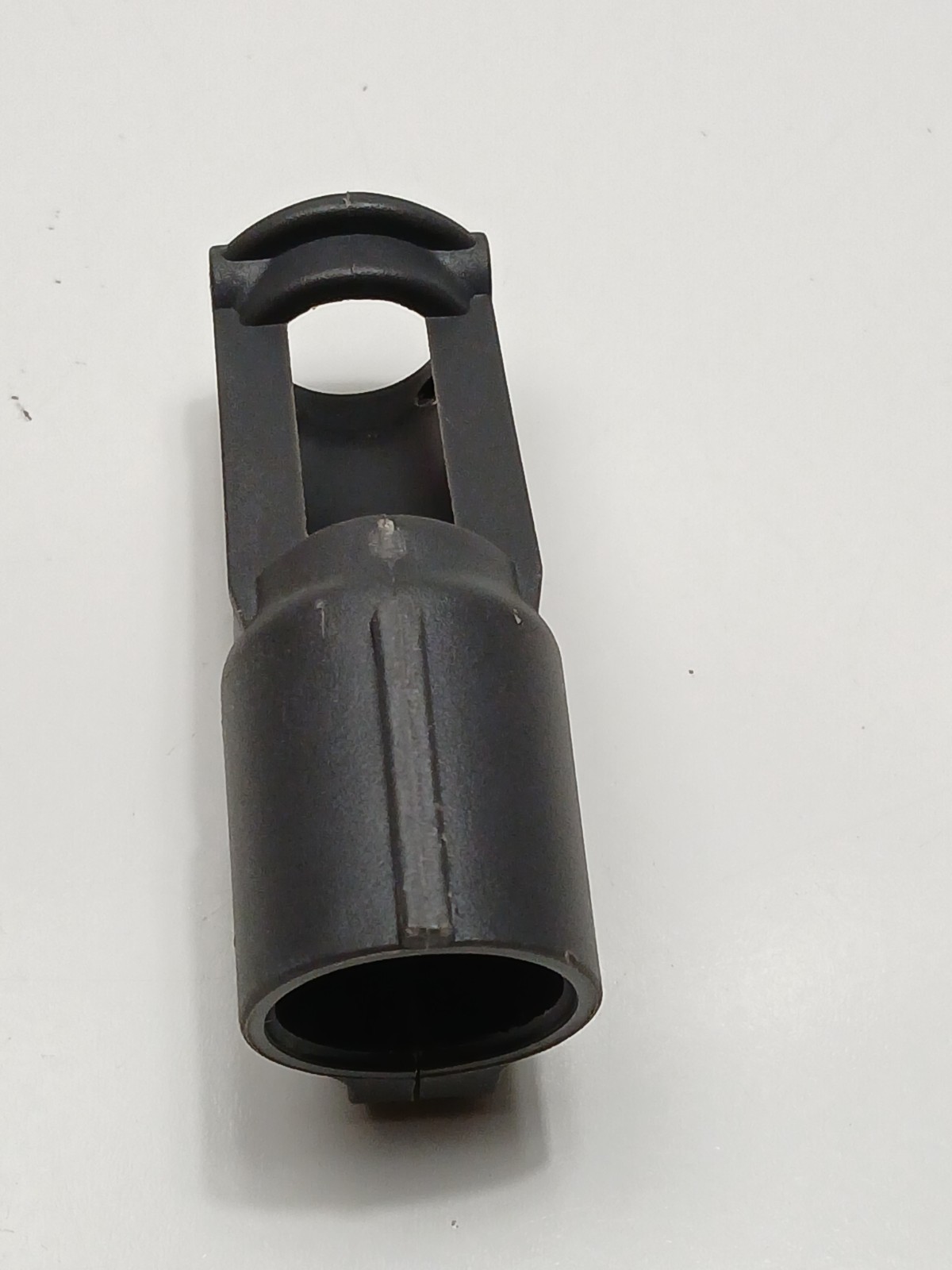 Ryobi OEM Parts. End Hose Holder Assembly RY31EP26 Telescoping Pole