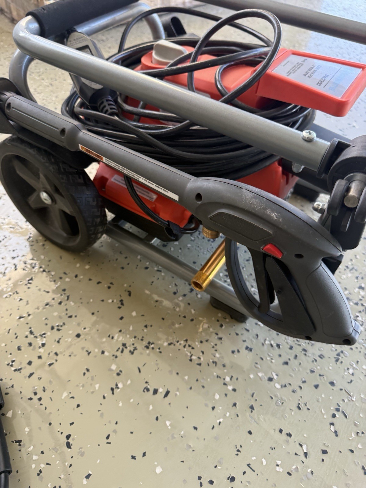 Husqvarna PW2300 Pressure Washer ( For Parts)