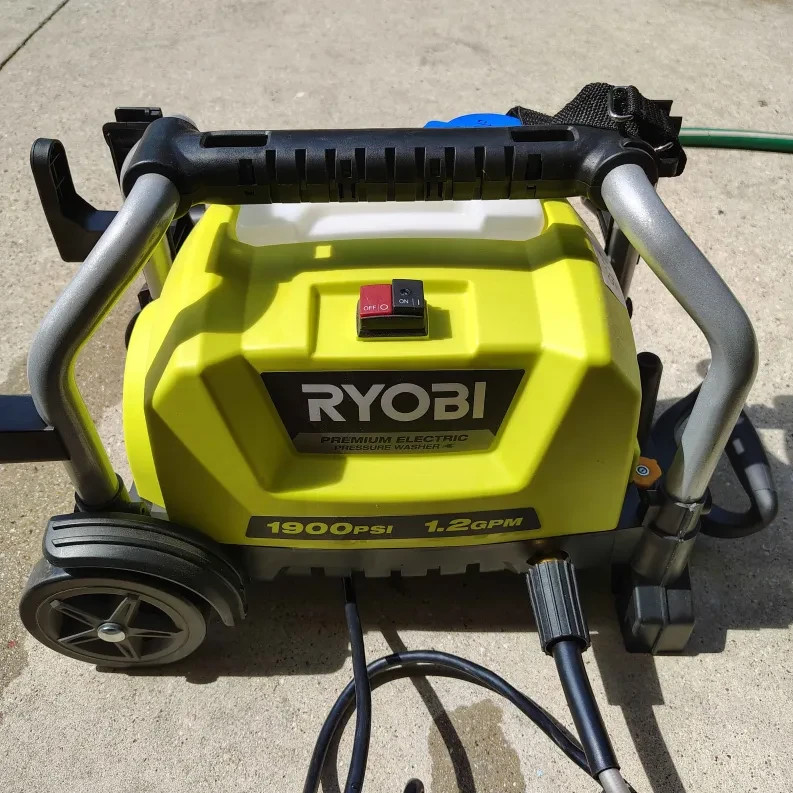 RYOBI RY1419MT 1900 PSI 1.2 GPM Electric Pressure Washer