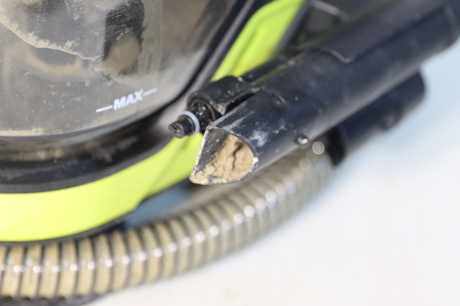 Very Used RYOBI 18V SWIFTClean Mid-Size Spot Cleaner Tool Only (MPBLHV704B)