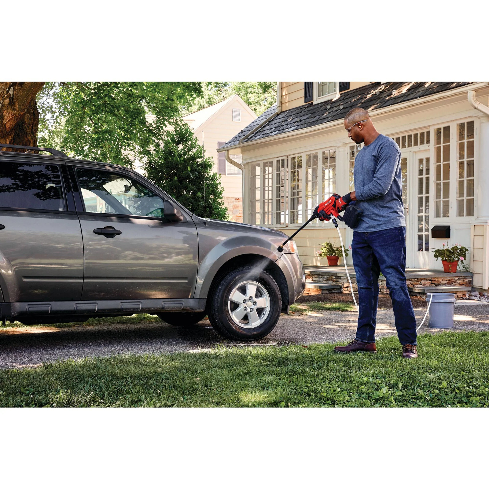 CRAFTSMAN V20* Cordless 350 MAX PSI* Power Cleaner (Tool Only) – CMCPW350B