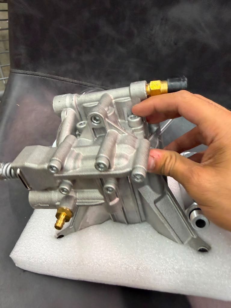 7/8″ Shaft Vertical Pressure Washer Pump Rear Inlet/Outlet 3000 PSI @ 2.5 GPM…