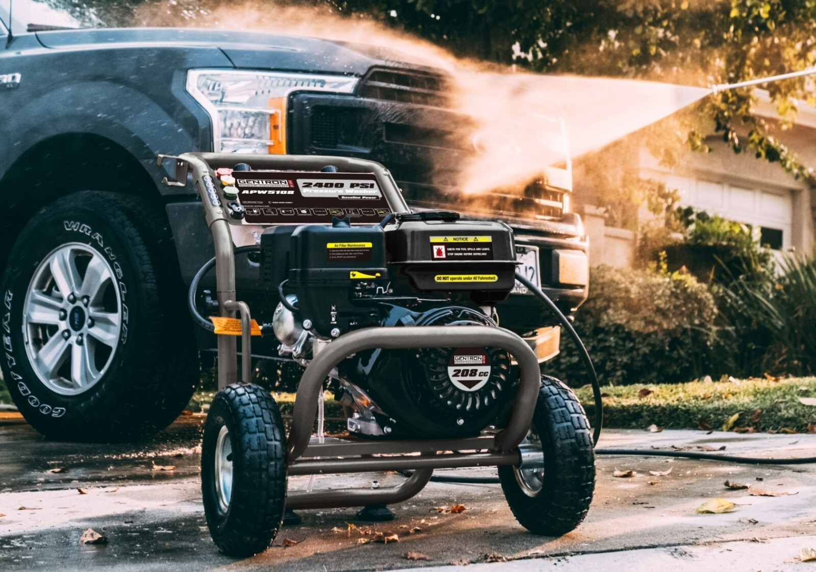 Gentron Pressure Washer 2400 PSI, 2.1 GPM Detergent JD Engine 7 HP 208cc Gray