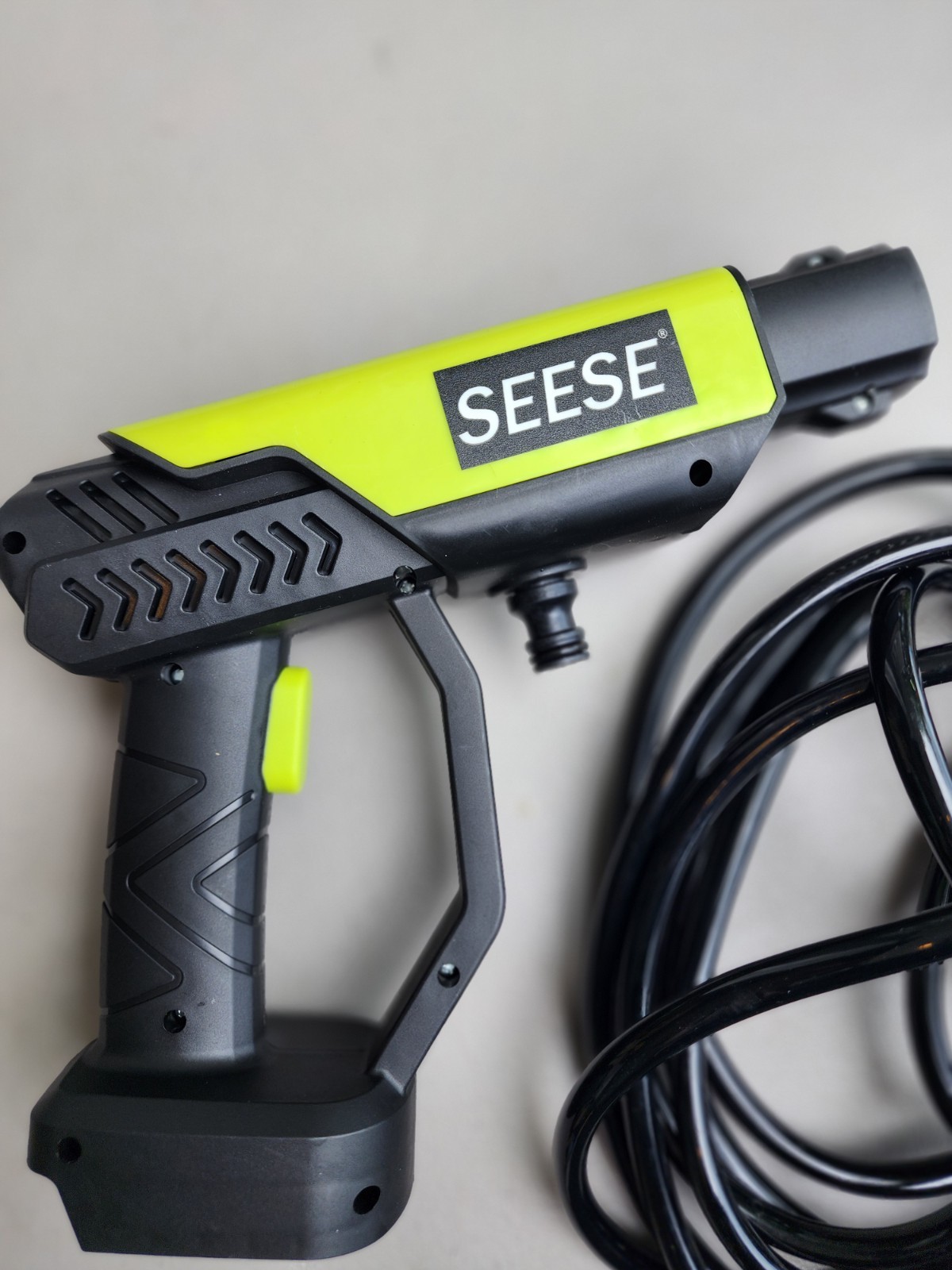 SEESE 1000 PSI Cordless Pressure Washer for Car & Garden Only