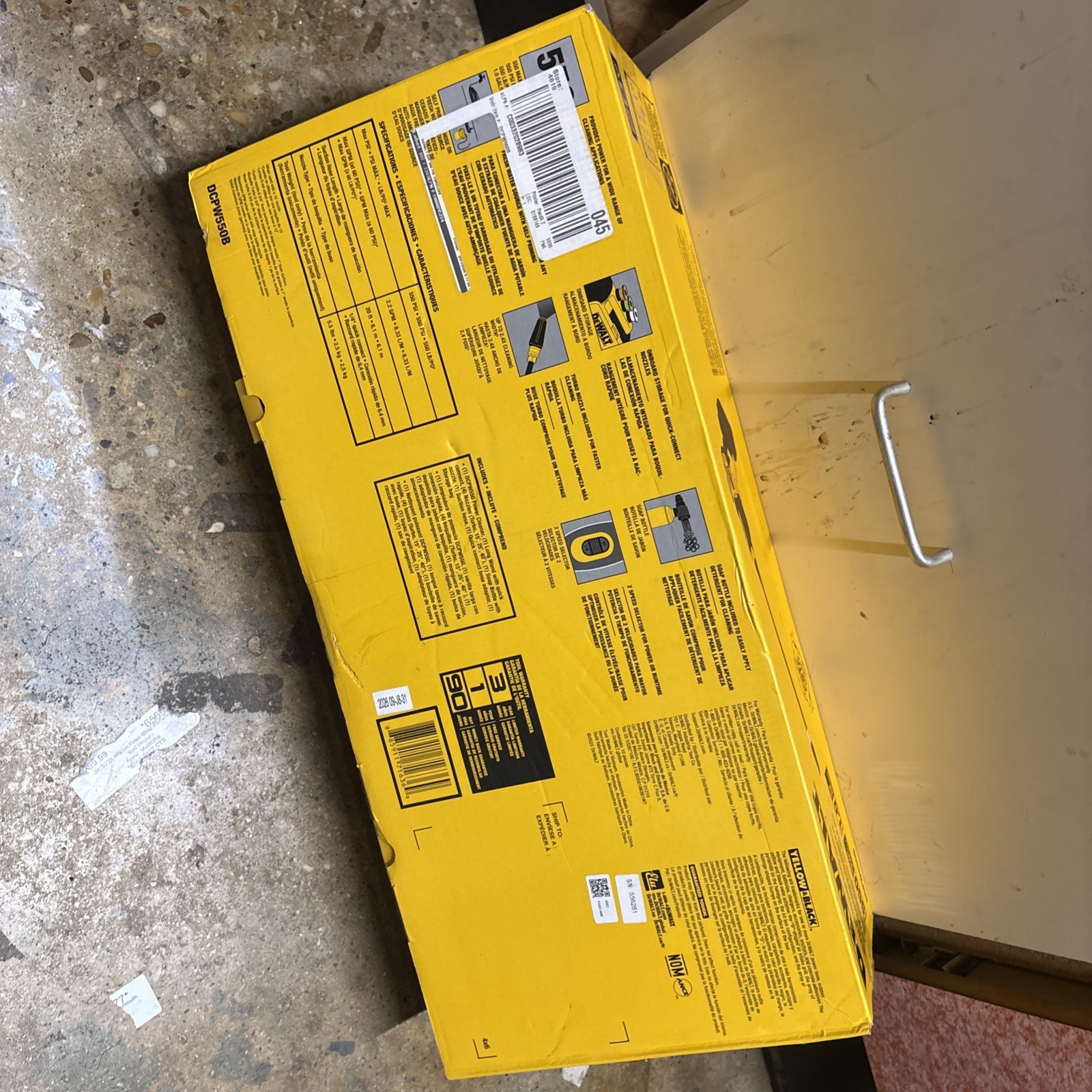 DEWALT 20V MAX 550 PSI Cold Water Pressure Washer (Tool only) (DCPW550B)