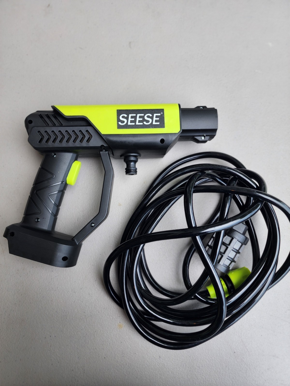 SEESE 1000 PSI Cordless Pressure Washer for Car & Garden Only