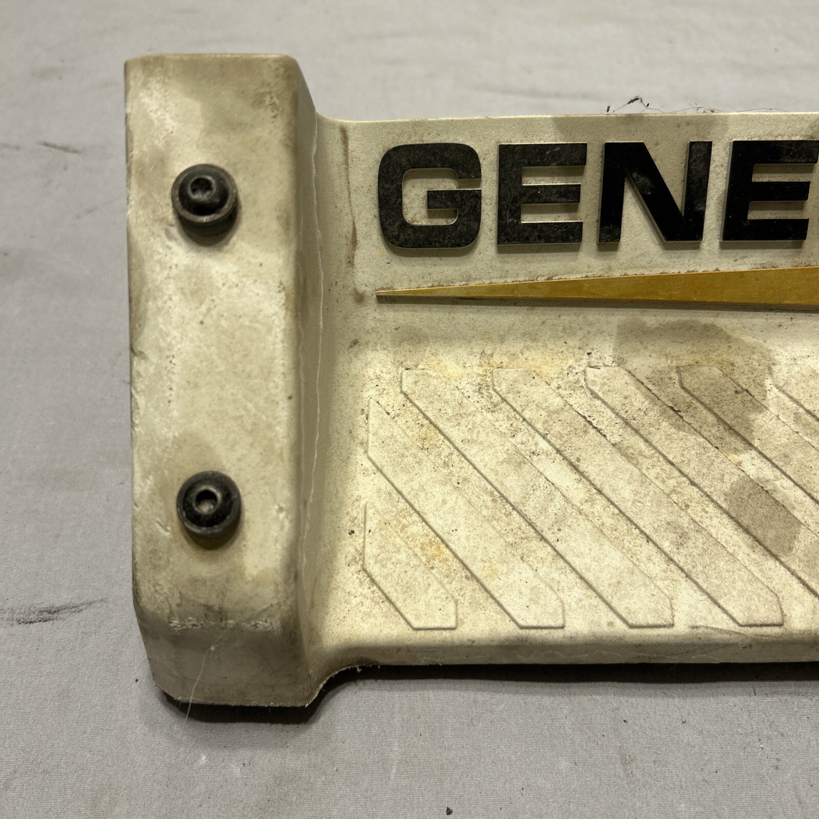 GENERAC 2700PSI 2.3GPM PRESSURE WASHER BOTTOM BASE/STAND