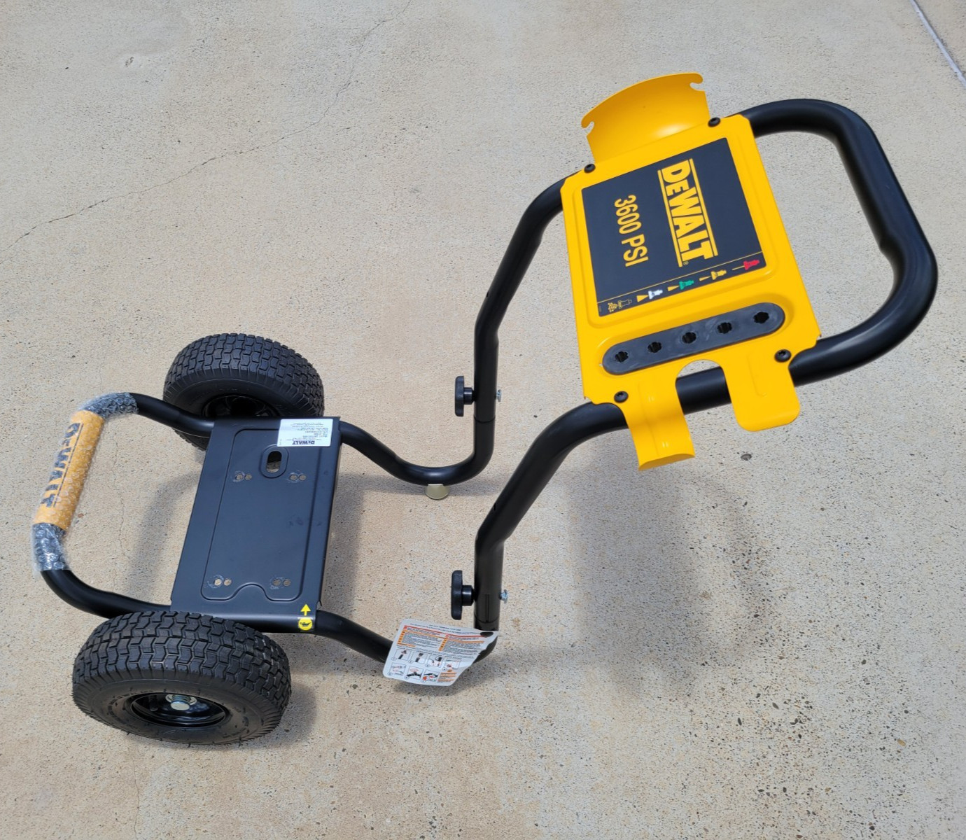Pressure washer Cart Dewalt 3600psi
