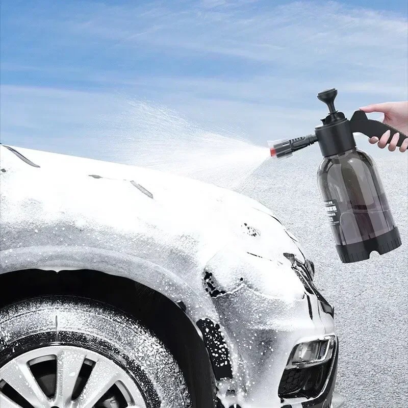 2L Hand Pump Foam Sprayer Car Wash Snow Foam Gun Pressure Relief Valve Bottle