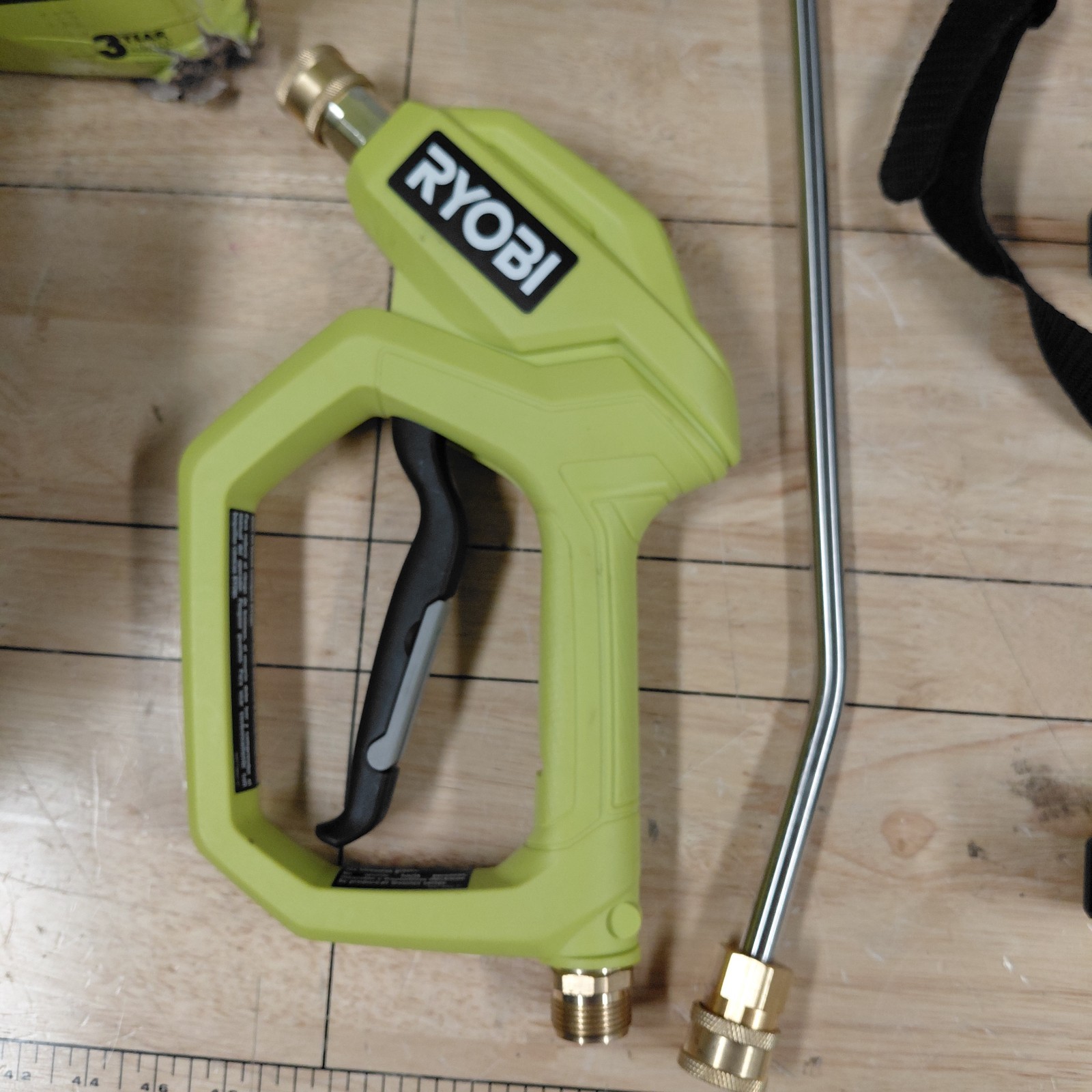 RYOBI RY14AM12 1.8 GPM Automotive High Flow Pressure Washer Kit 1200 PSI