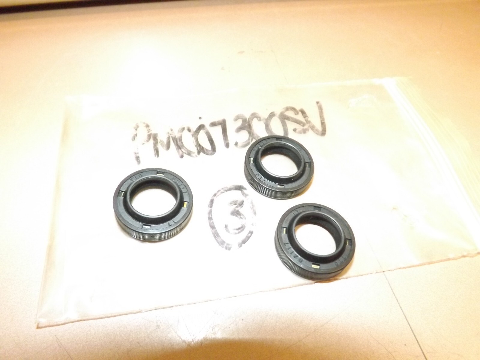 Lot of 3 NOS Campbell Hausfeld PM007300SV Oil Seals for some PW Model Washers