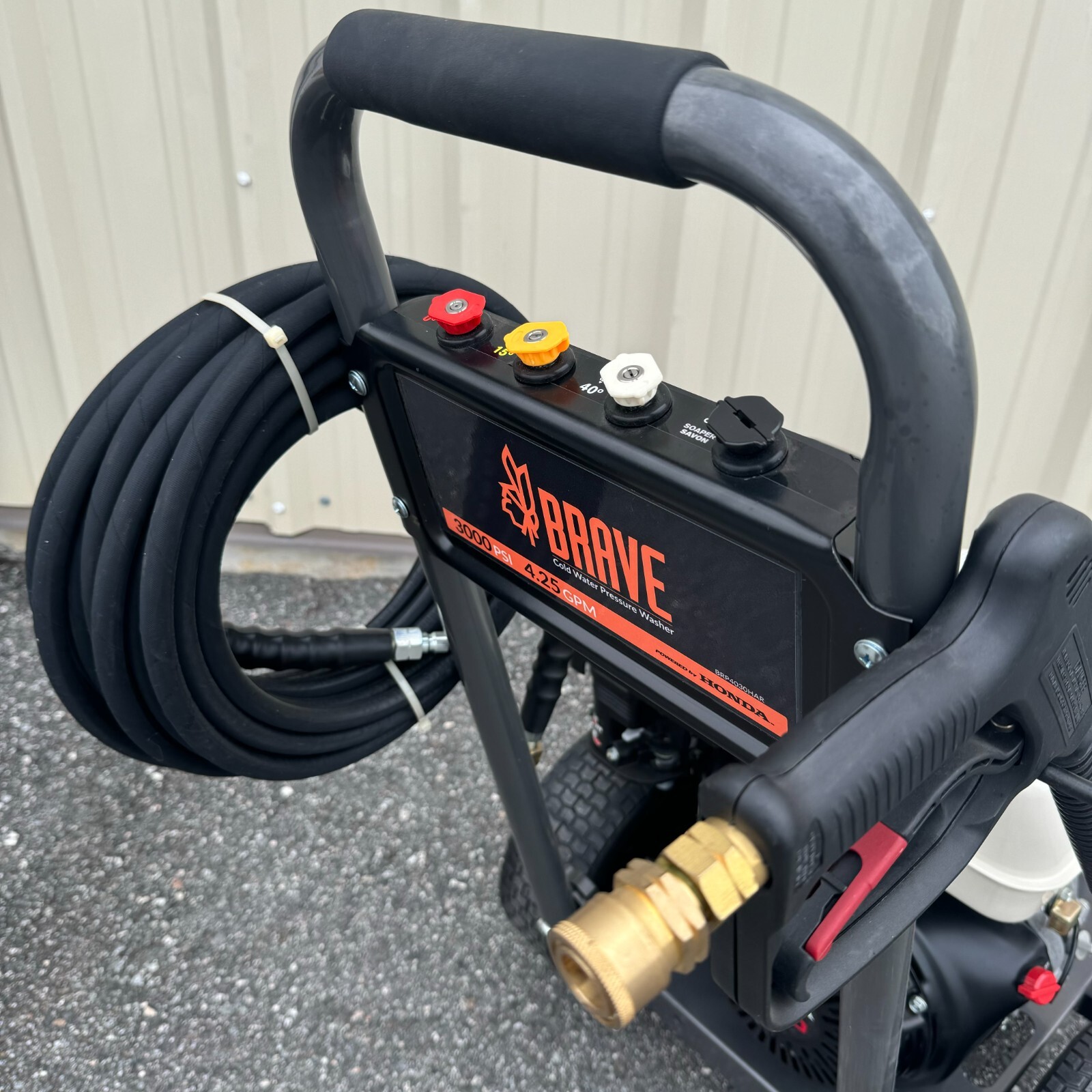 Brave BRP4030HAR Cold Water Pressure Washer 3000 PSI Honda 337cc