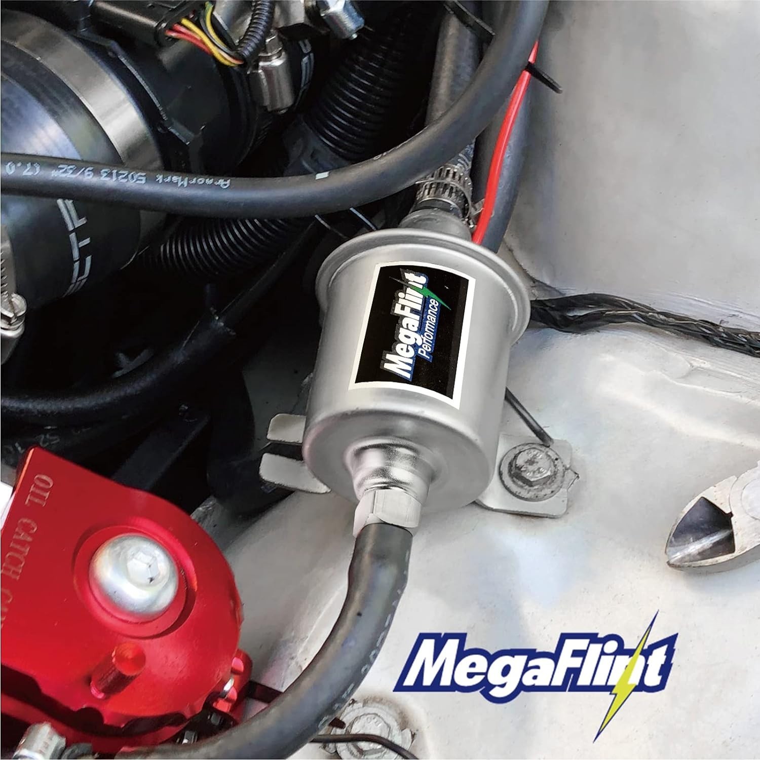 Electric Inline Fuel Pump Low Pressure for Carburetor Universal 5-9 psi 12 volt