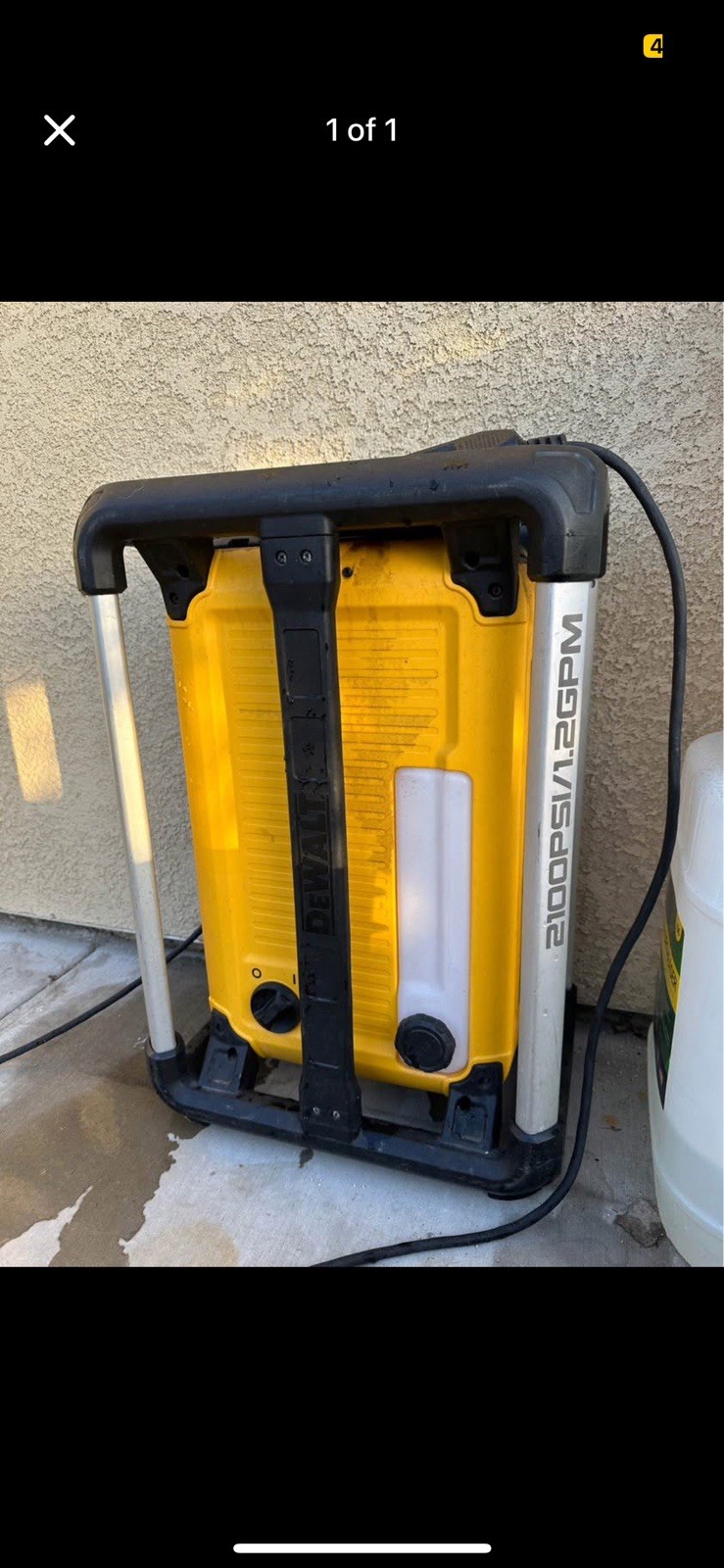 DeWALT DWPW2100 2,100 PSI Electric Cold Water Pressure Washer