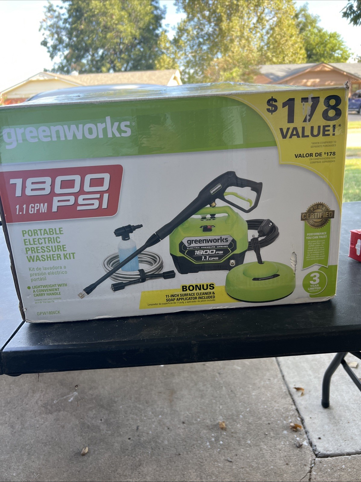 Greenworks 1800-PSI 1.2-GPM Electric Pressure Washer with 2 Spray Tips