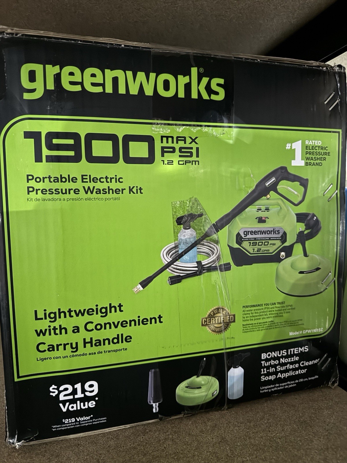 Greenworks – 1900 PSI 1.2 GPM Electric Pressure Washer Combo Kit – Green