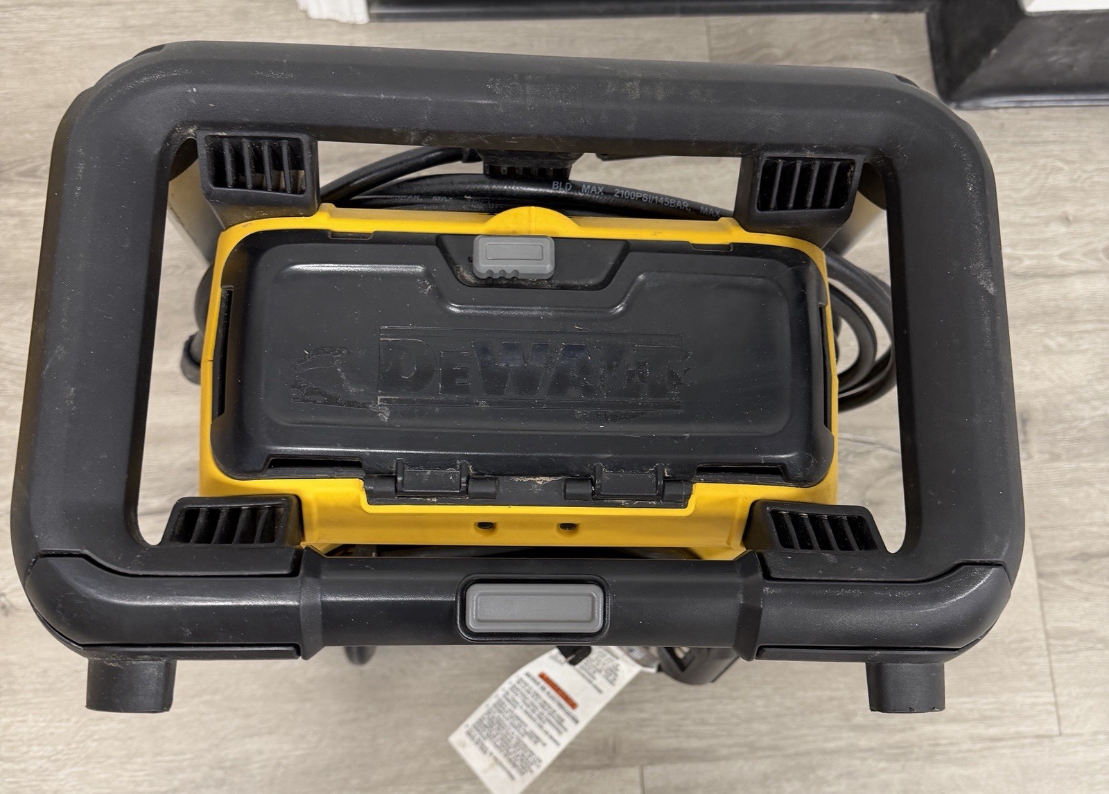 DEWALT DWPW3000 JOB SITE NON WORKING PRESSURE WASHER 15AMP MAX PSI 1.1 GPM