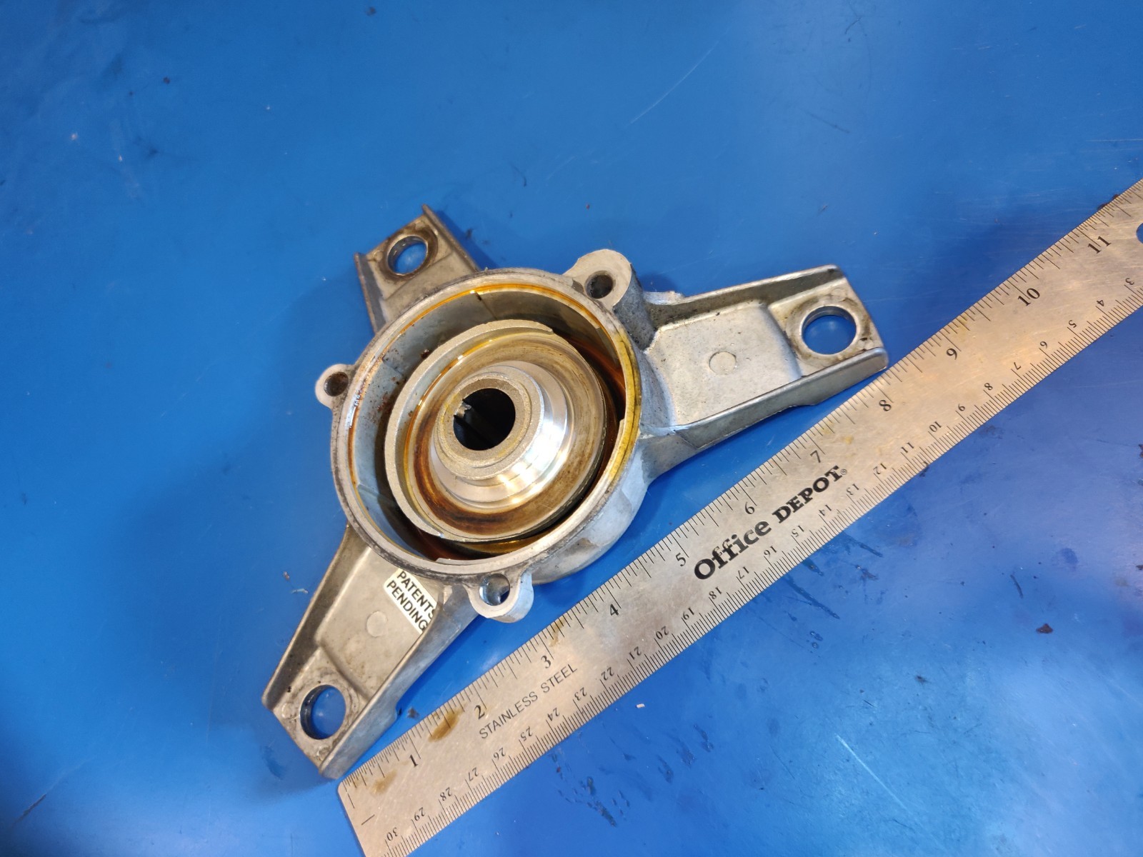 lots .. pump honda pressure washer 1800psi 3600cp 2.0gpm