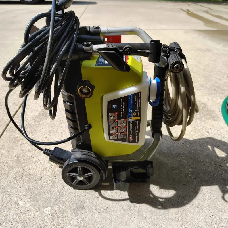 RYOBI RY1419MT 1900 PSI 1.2 GPM Electric Pressure Washer