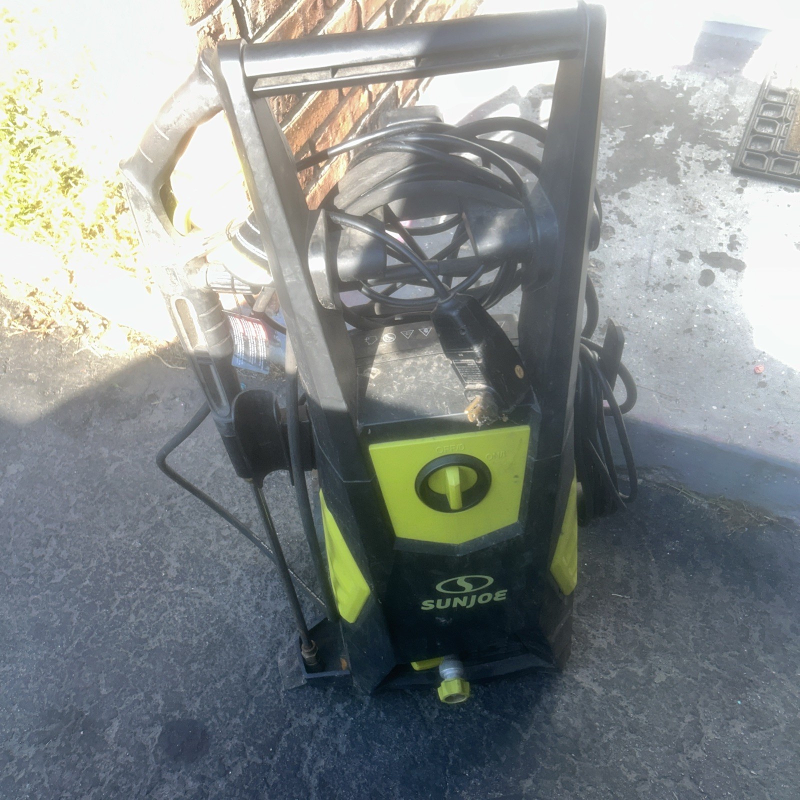 Sun Joe SPX3500 | Electric Pressure Washer | 2300-PSI | 1.48 GPM (Refurbished)
