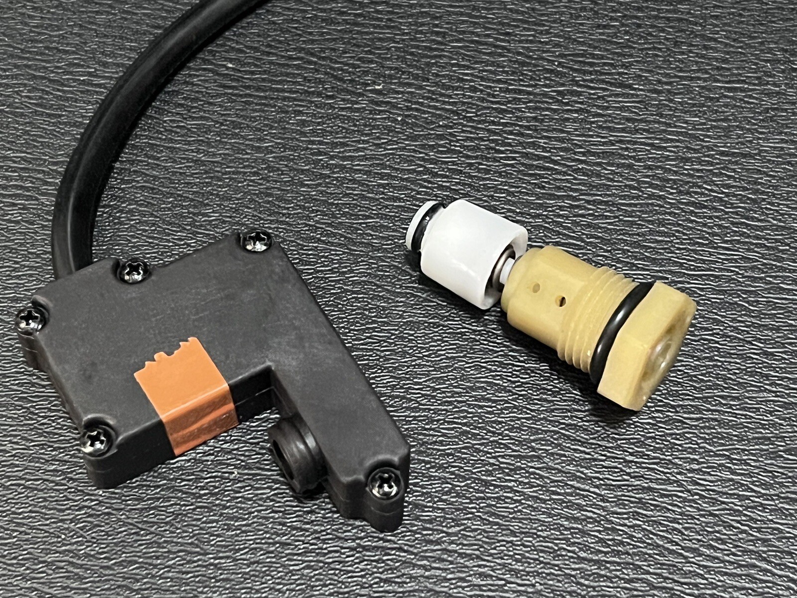 Black and Decker PW1300TDW 5140126-27 Electric Pressure washer Switch