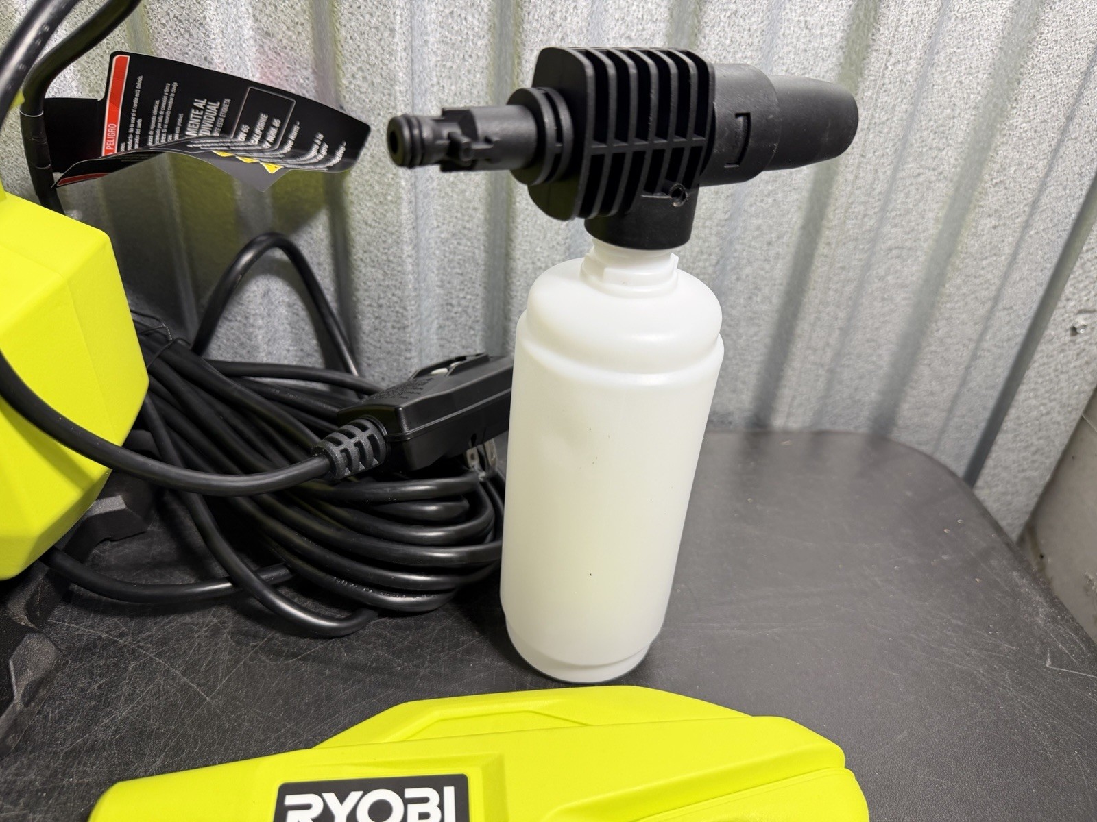 RYOBI RY141803 1800 PSI 1.2 GPM Electric Pressure Washer -New