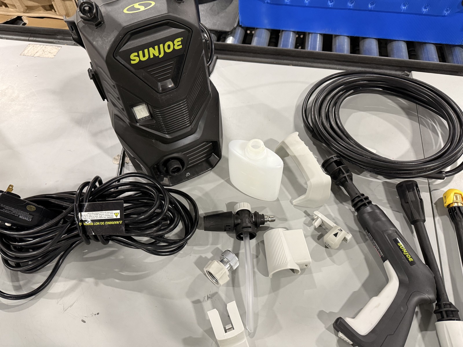 SUN JOE SPX15000-Q 1500 PSI PRESSURE WASHER 13-AMP FOAM CANNON – Scratch & Dent