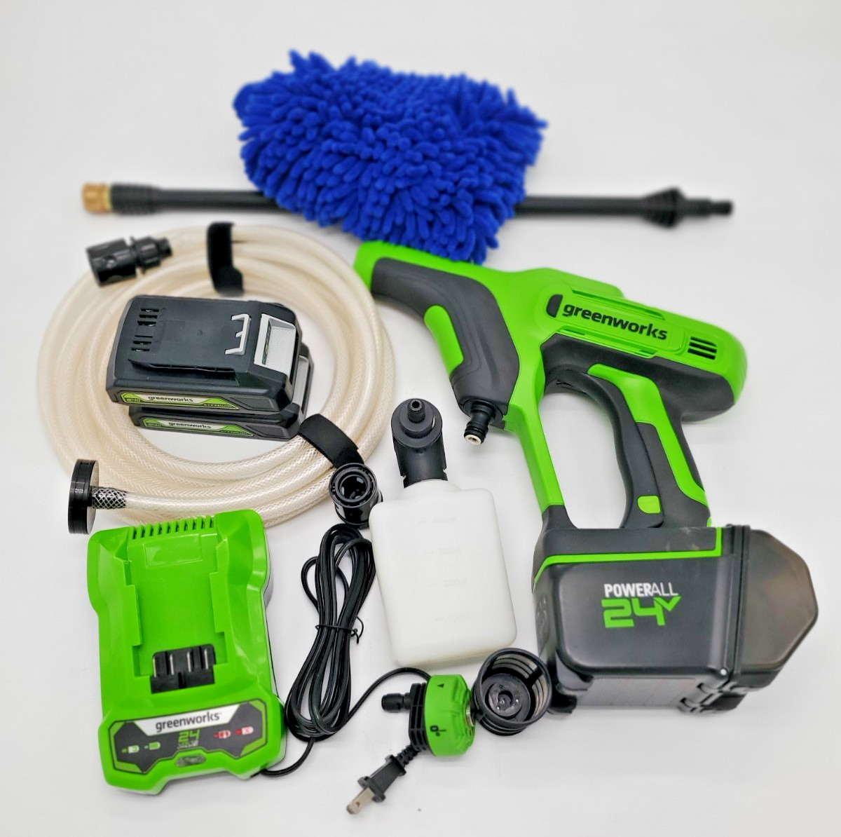 Greenworks 24V 600 PSI Pressure Washer Cordless Power Cleaner w/ (2) Batteries