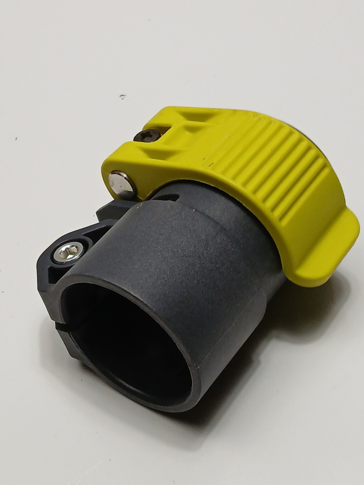Ryobi OEM 1-1/2″ × 1-3/8″ Tube Clamp Assembly RY31EP26 Telescoping Pole