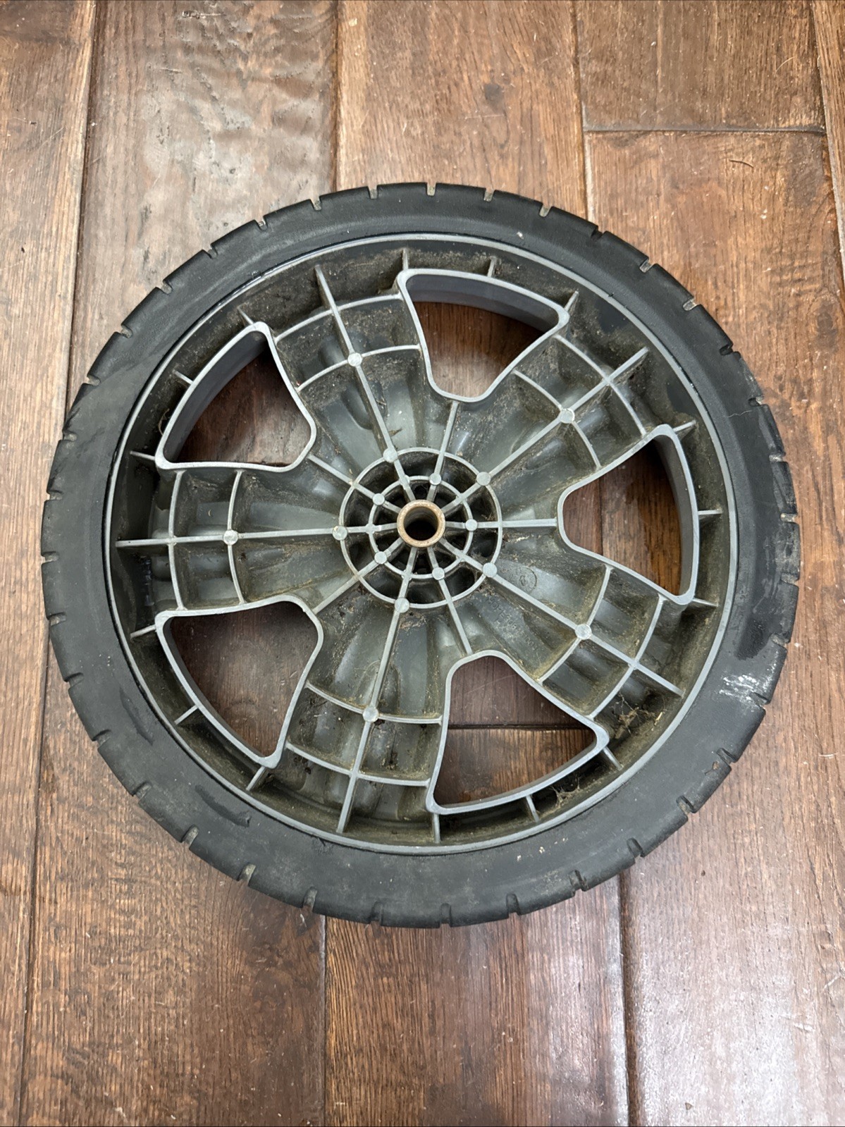 OEM Homelite Husky Pressure Washer Wheel 308451004