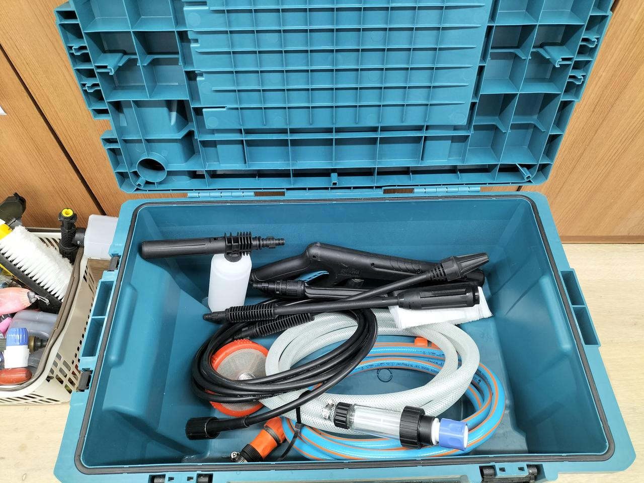 Makita Rechargeable High Pressure Washer MHW080D 2 Mode switching Tank Case