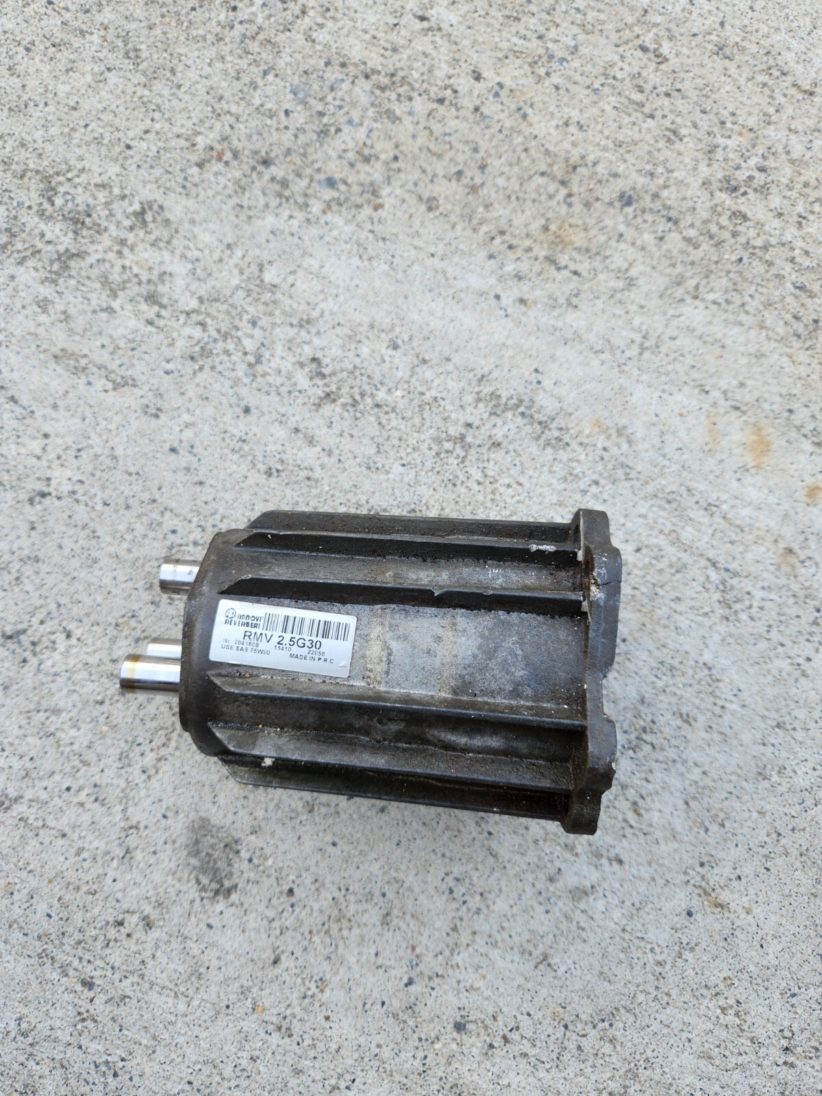 AR RMV2.5G30 PRESSURE WASHER PUMP AXIAL, 2.5GPM 3000 PSI, 3400 RPM, 3/4″ SHAFT