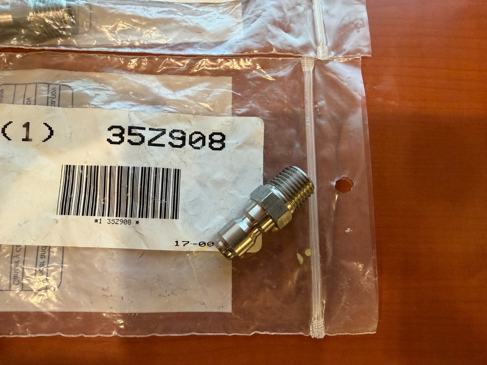 MI-T-M 17-0002 Quick-Connect Coupler,1/4 (M) x 1/4 35Z908