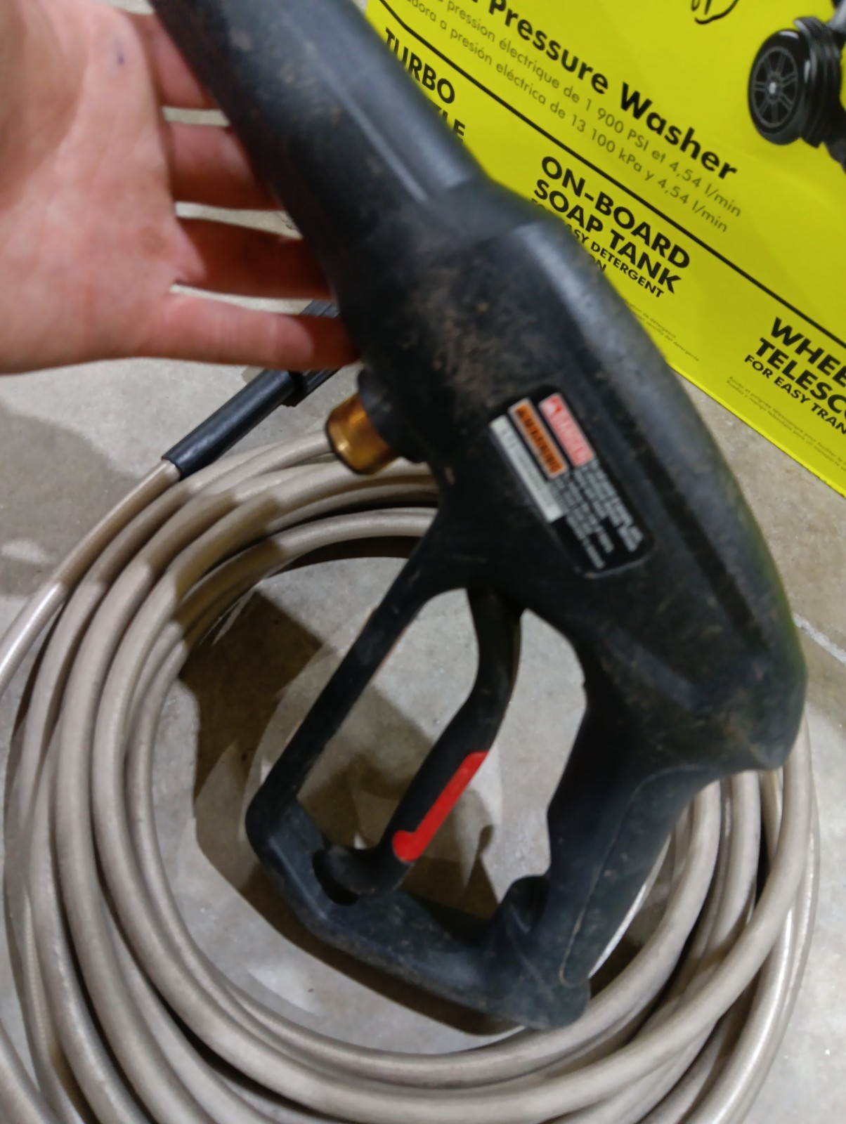 RYOBI 1900 PSI 1.2 GPM Cold Water Wheeled Corded Pressure Washer RY1419MT *READ*