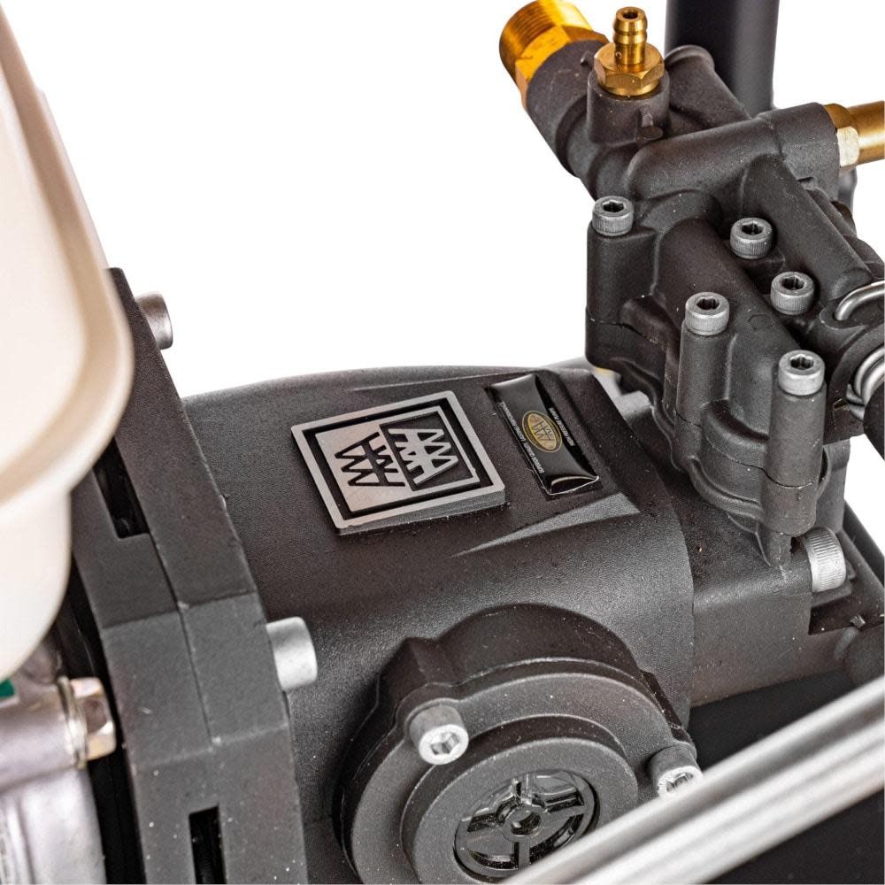 Simpson 61014 3500 PSI 2.5 GPM Gas Powered Cold Water Pressure