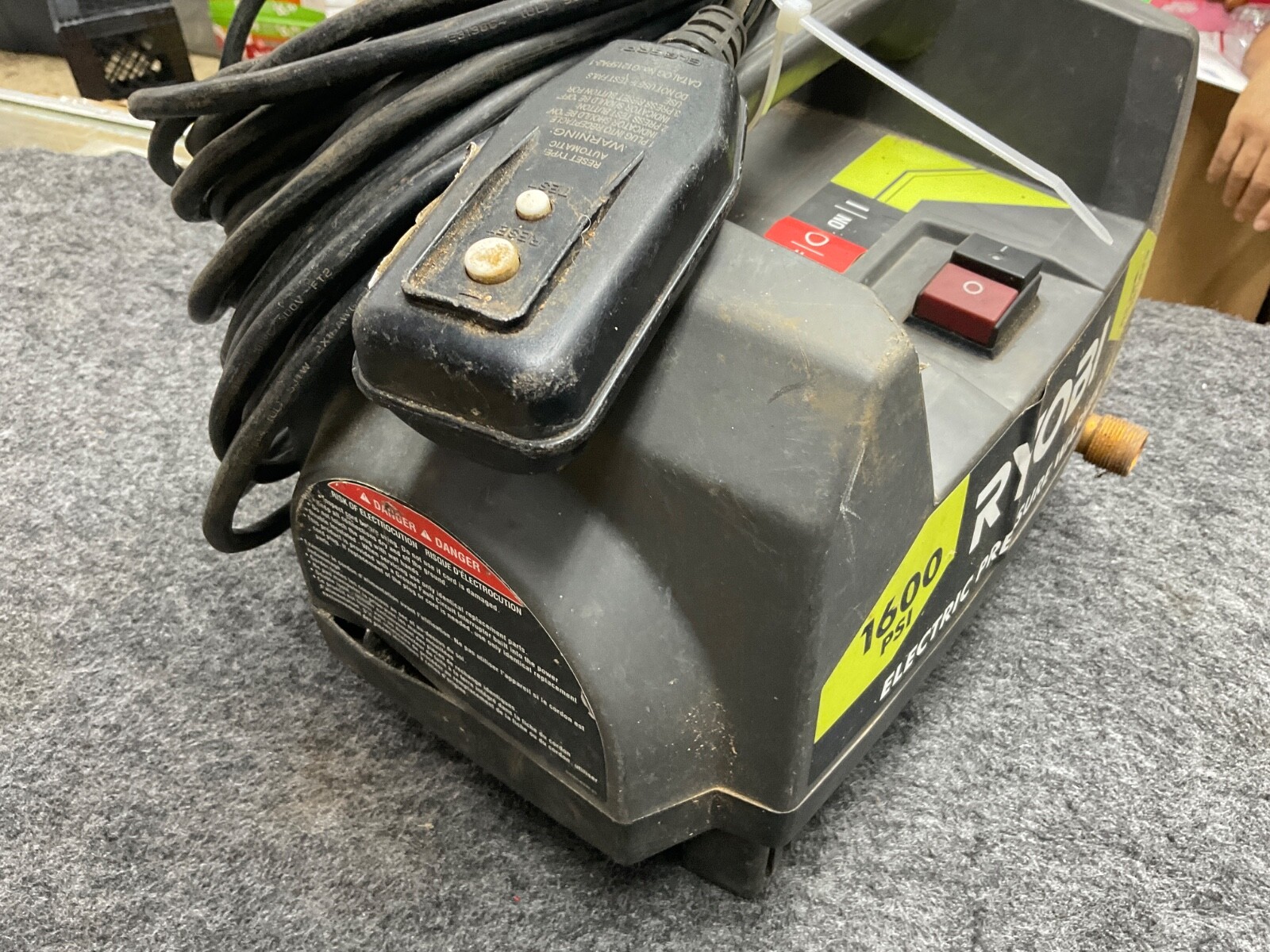 RYOBI – RY141612 – 1600 PSI 1.2 GPM Corded Electric Pressure