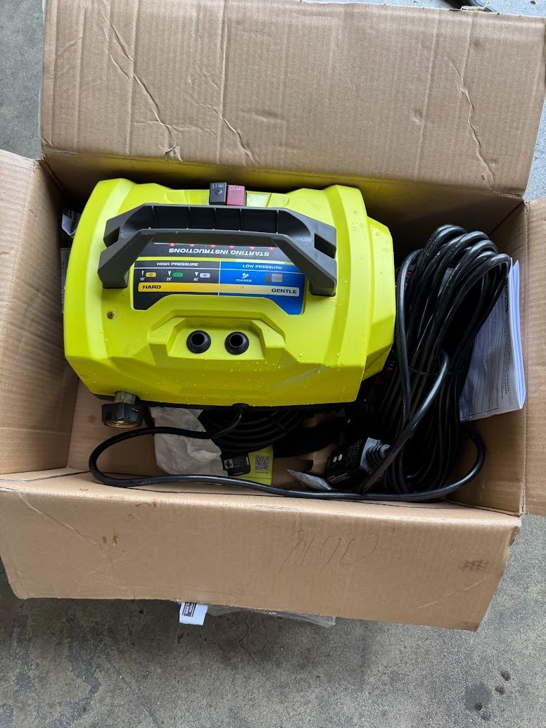 Ryobi 1.8GPM Automotive High Flow Pressure Washer – RY14AM12
