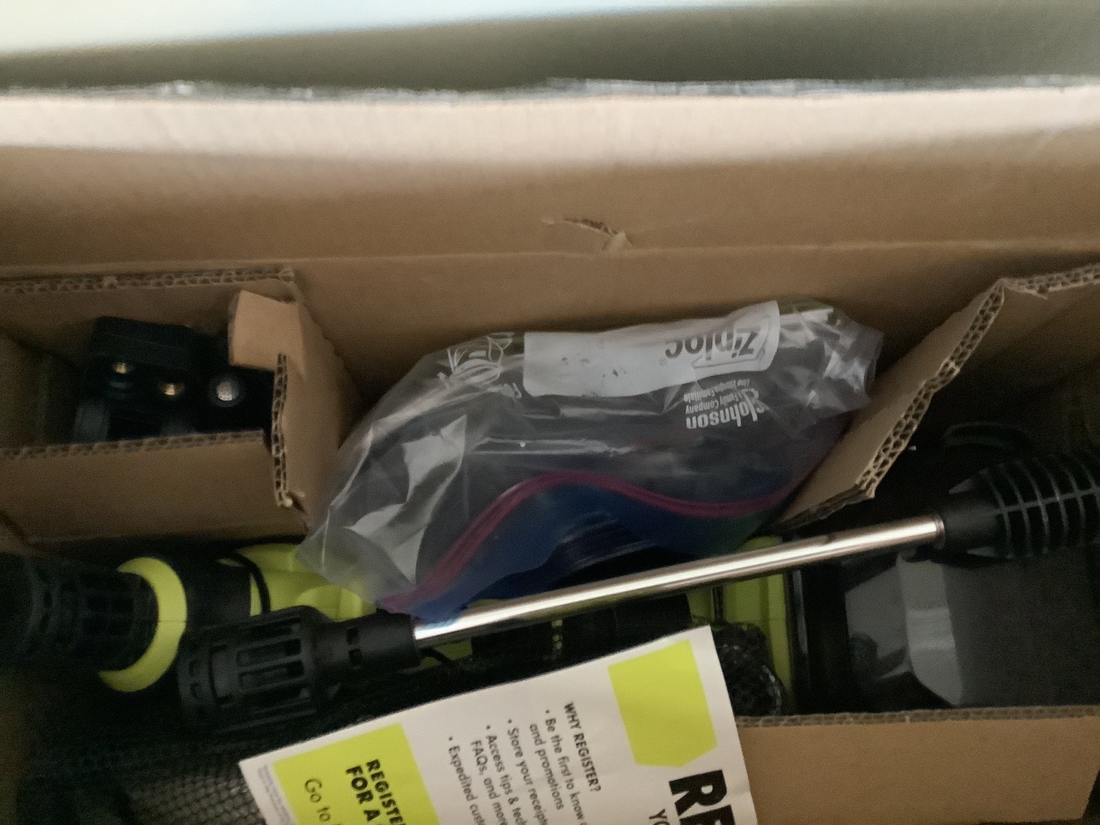 Ryobi 40V HP 600 PSI EZClean Water Cleaner with Battery & Charger