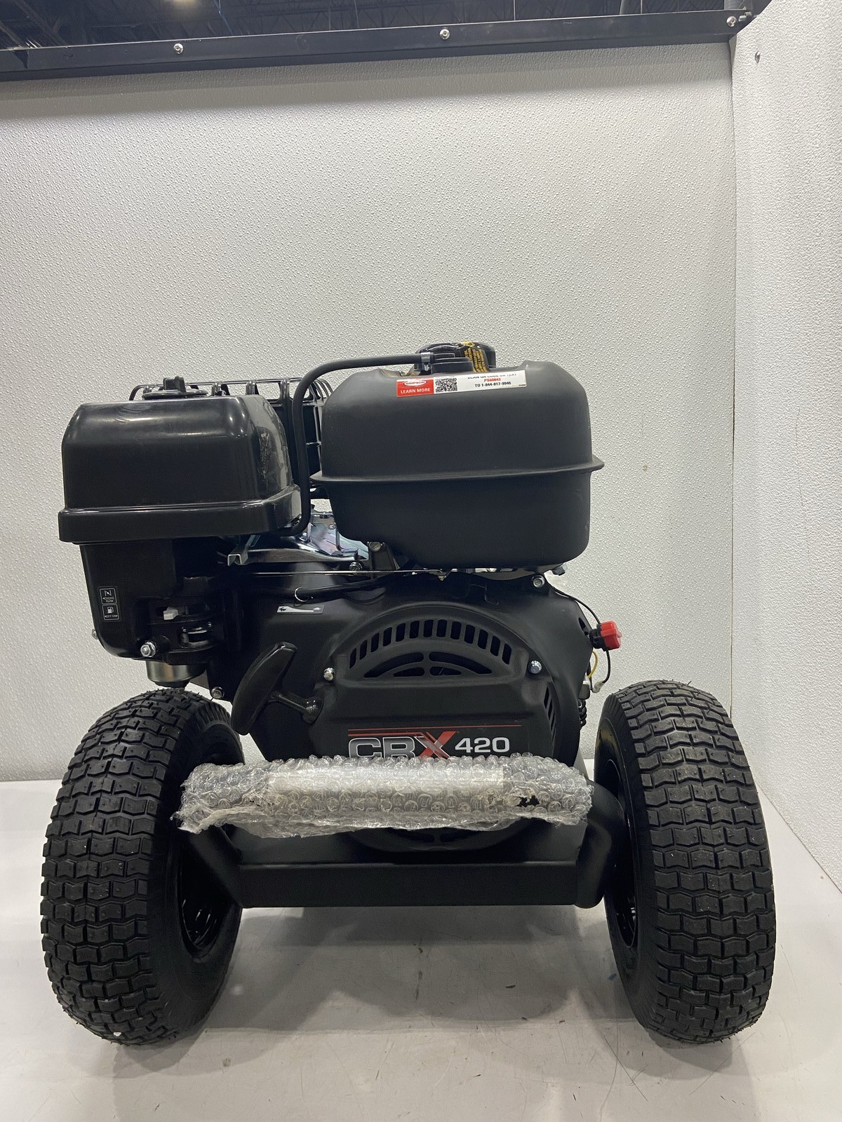 Simpson CRX 420 Cold Water Pressure Washer 4400 PSI 4 GPM CRX 420 Engine 2466102