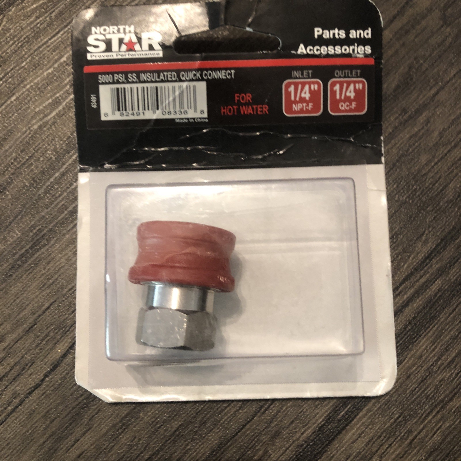 NorthStar Pressure Washer Insulated Quick-Connect Coupler, 1/4in. NPT-F, 5000