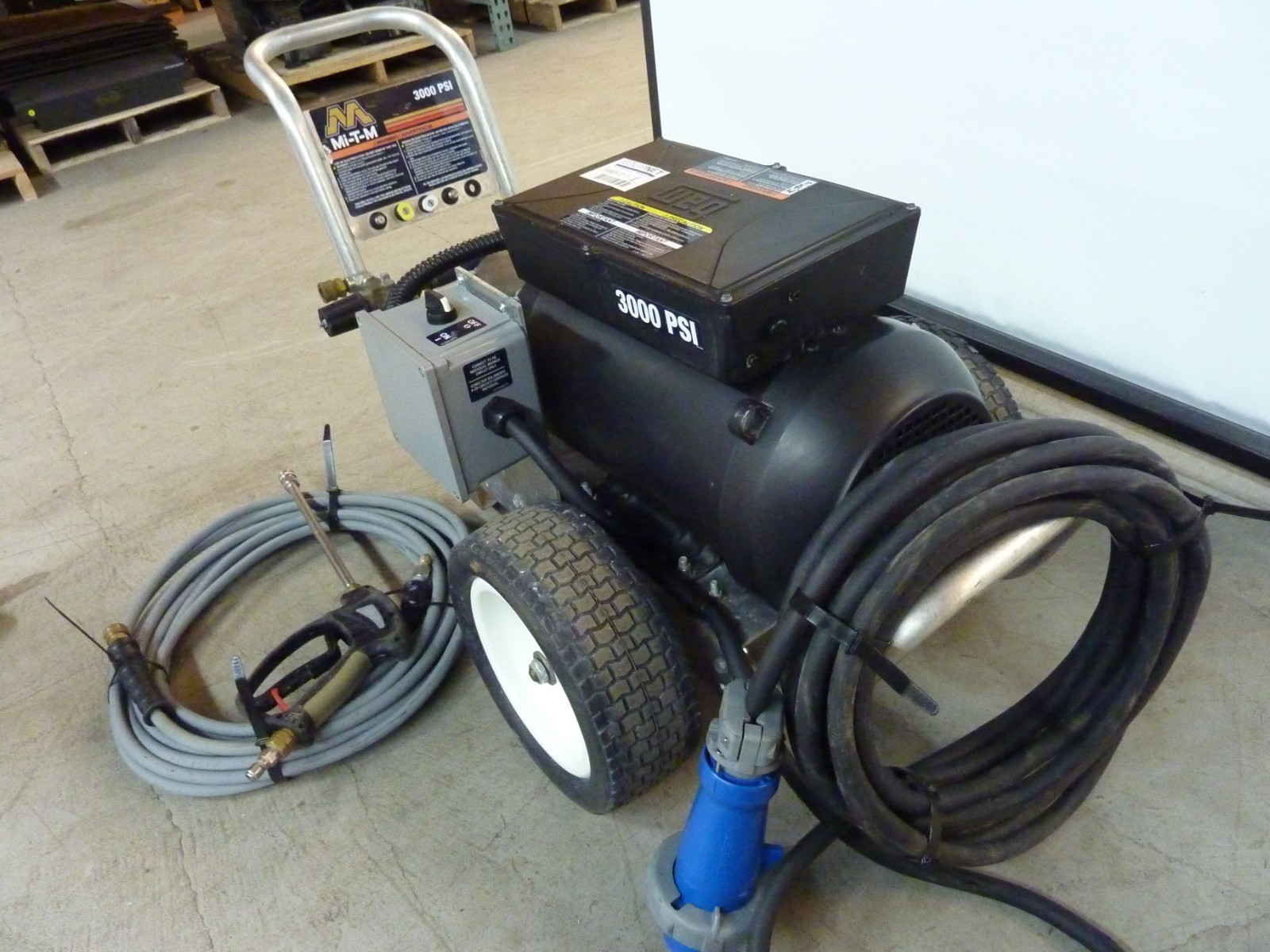 Mi-T-M JP Portable Electric Pressure Washer 3000 PSI 8HP 3.9 GPM 1PH (32216)