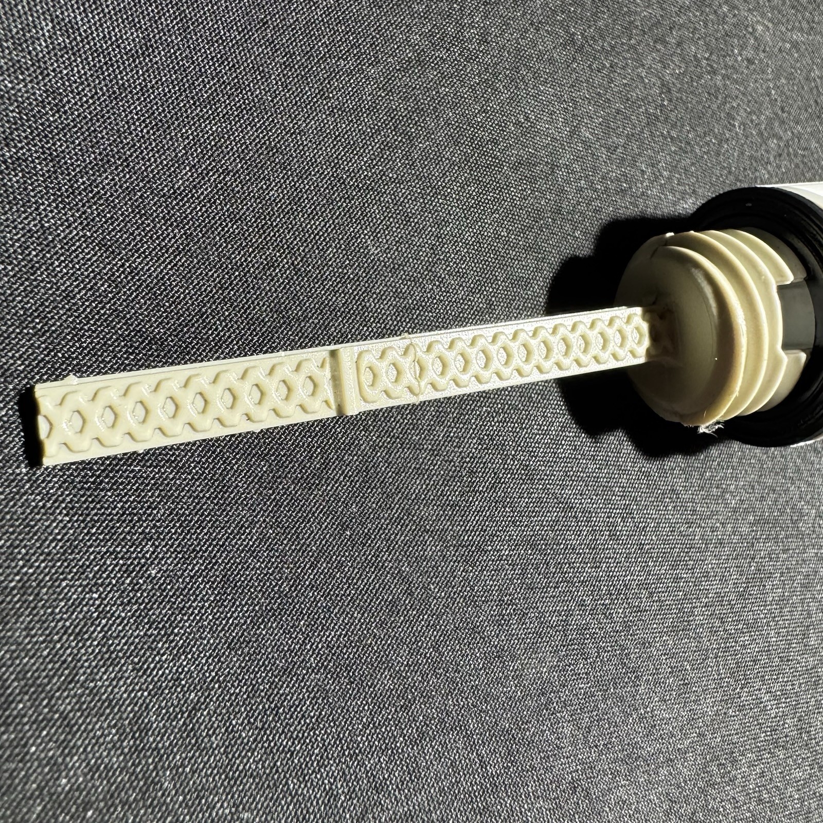 Honda HRR2163VXA/Honda GVC160 4.4 HP Oil Filler Dipstick 5716915