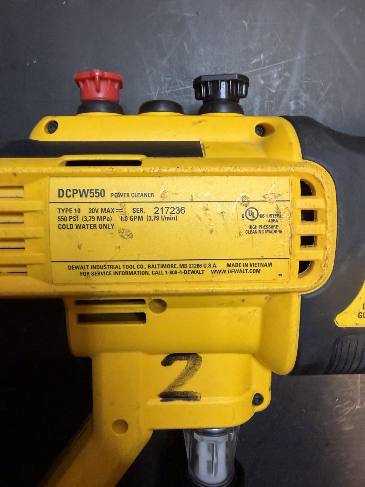 DEWALT DCPW550 20V Cordless Cold Water Pressure Washer 550 PSI w/ Wand