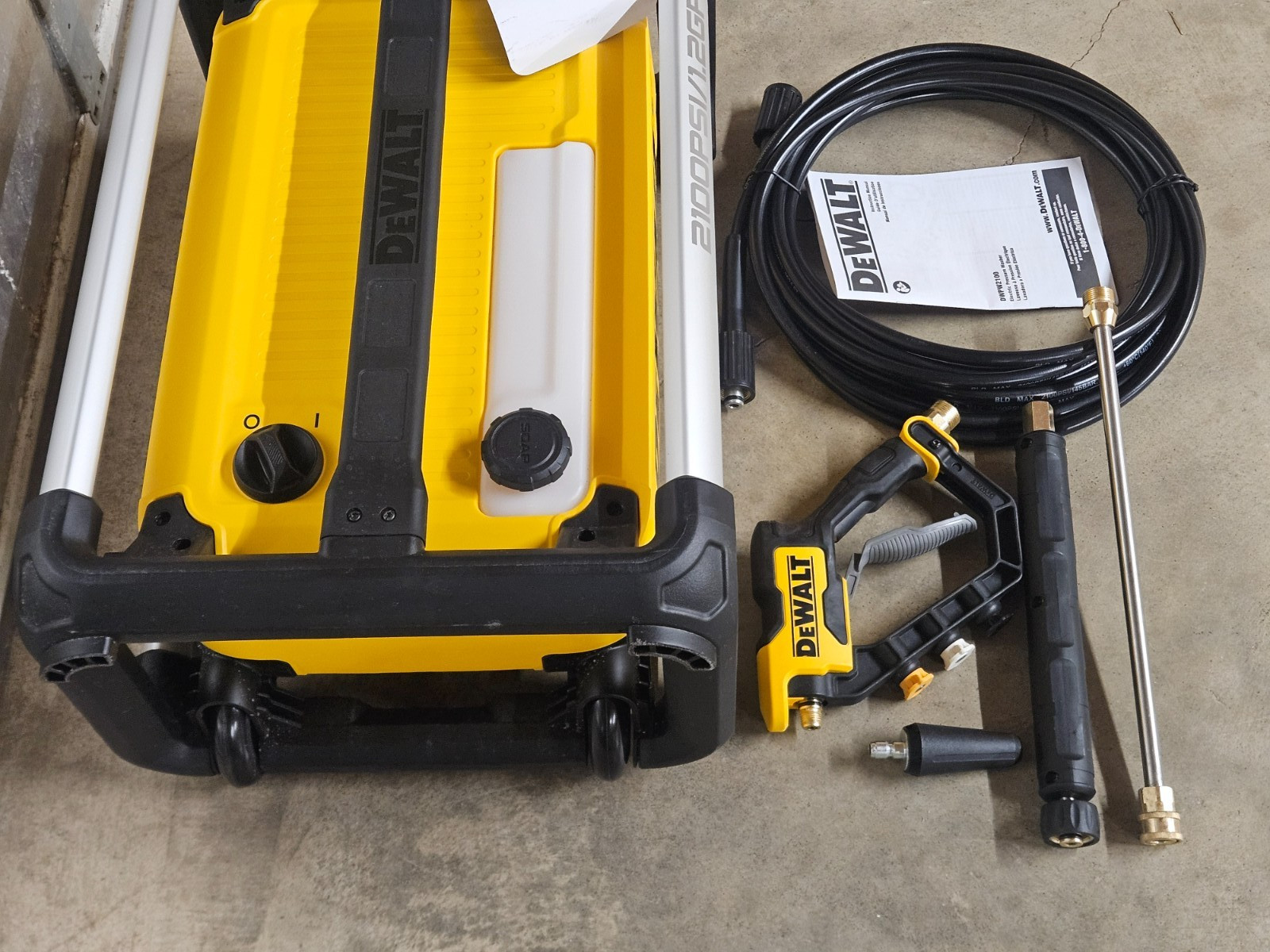 DeWalt 2100 PSI 1.2 GPM Electric Cold Water Pressure Washer Model# DWPW2100