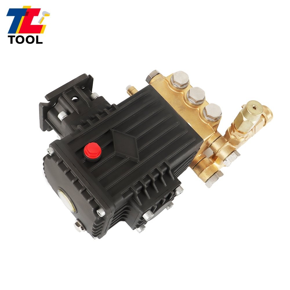 3/4-in Shaft Pressure Washer Pump CF 3030 G: 3000 psi 3.1 US gpm 6.5 hp