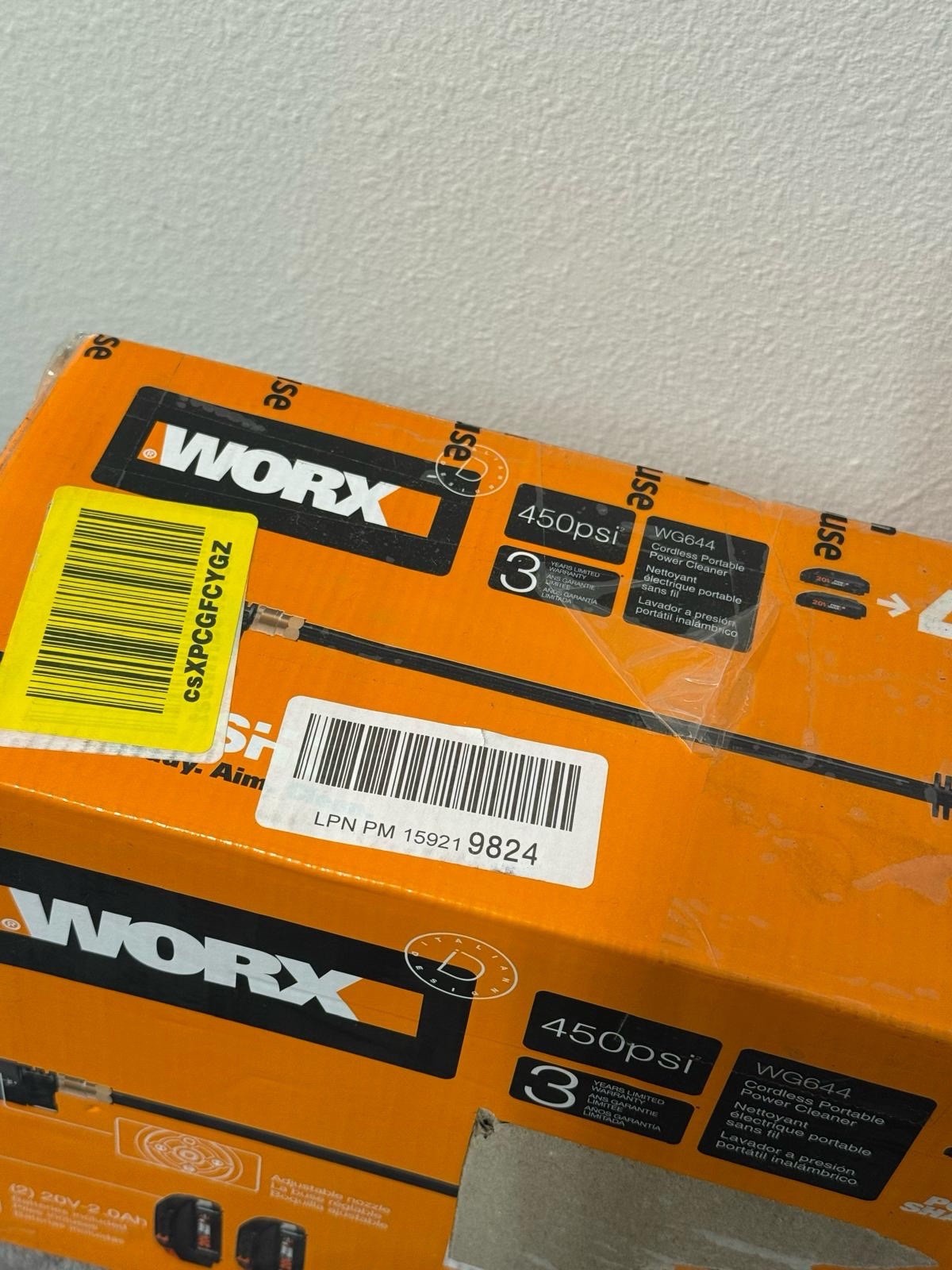 WORX HYDRO SHOT Portable Power Washer, Cleaner. 20Volt. WG629.1 With Battery.