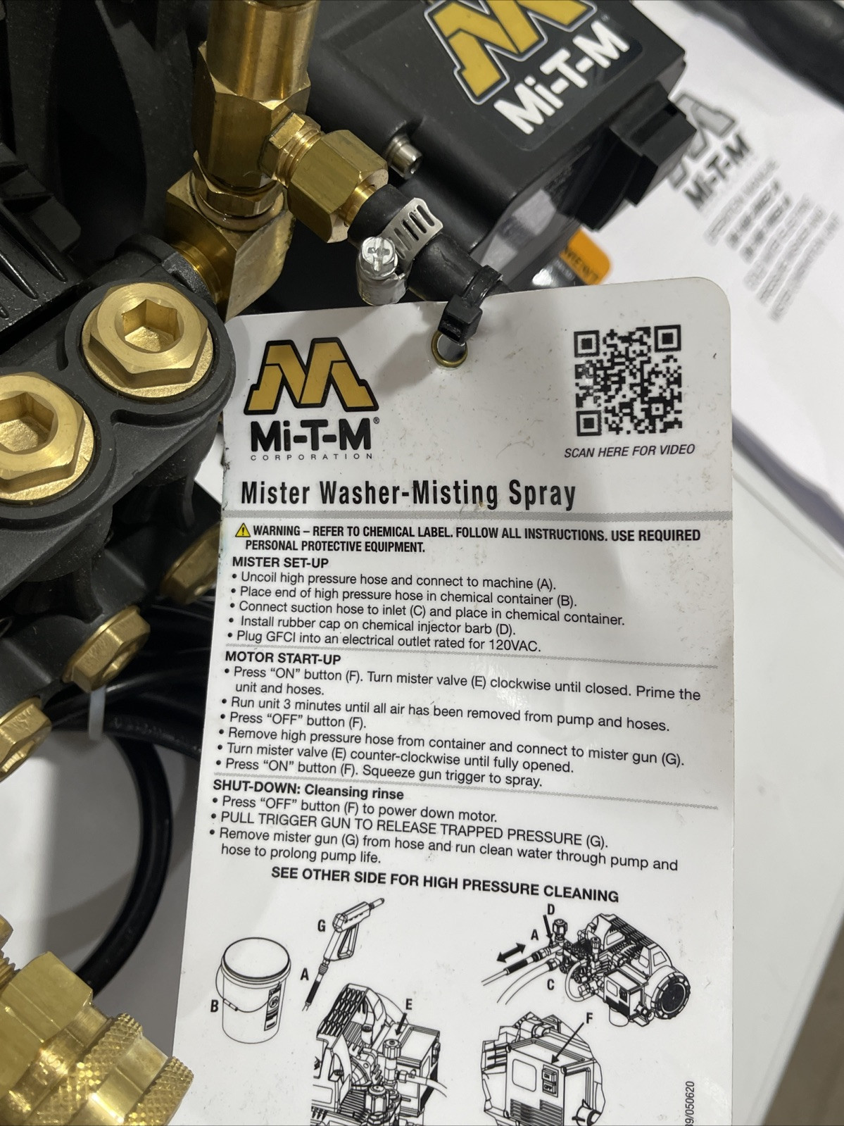 MI-T-M CM-1400-1MEH-M Pressure Washer,1400 PSI, 1.5 HP, 120 V 56JJ09 **READ**