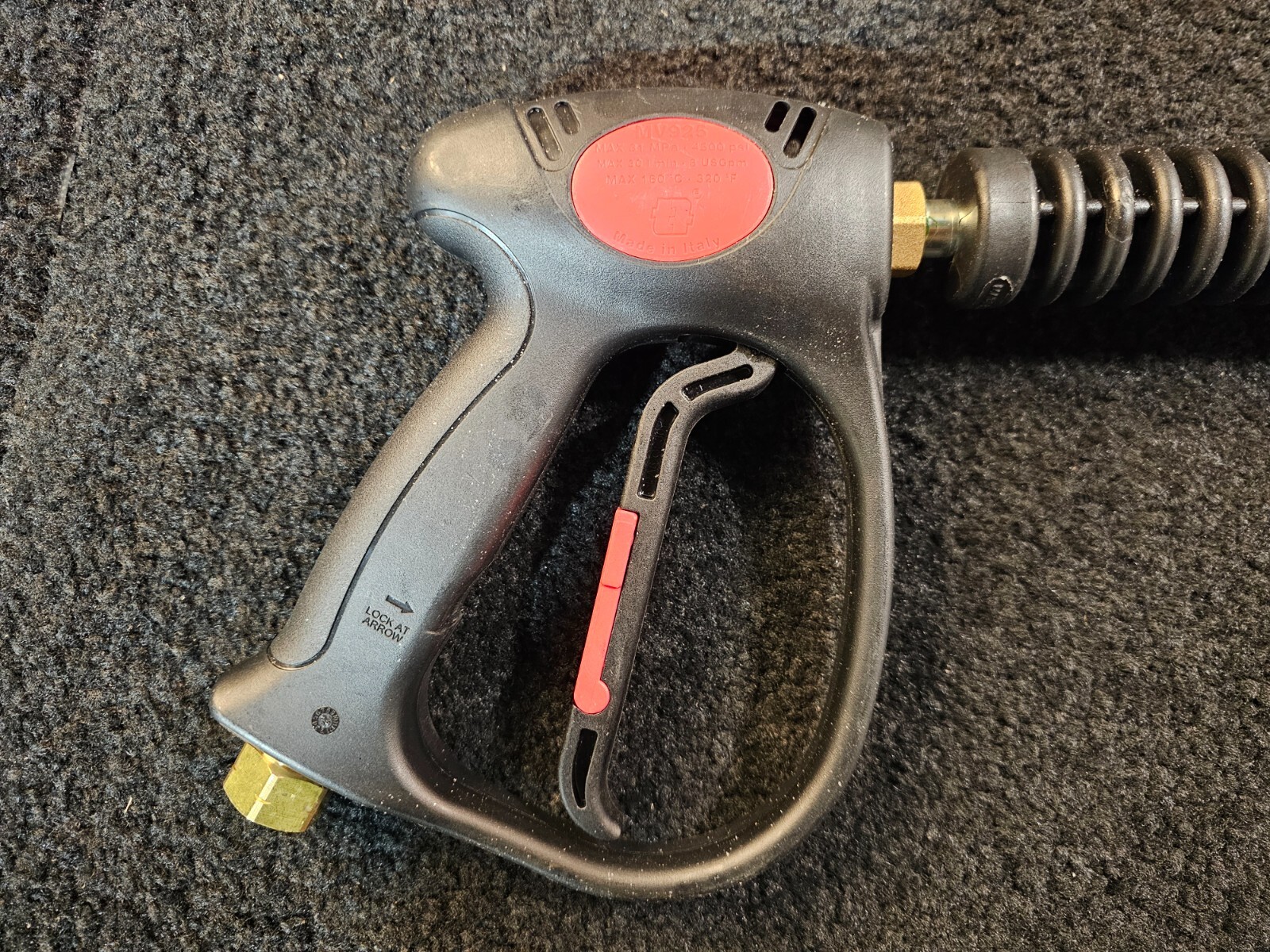 Pressure Gun MV925 4500 PSI Maximum Pressure 8 GPM, 320°F Max Temp