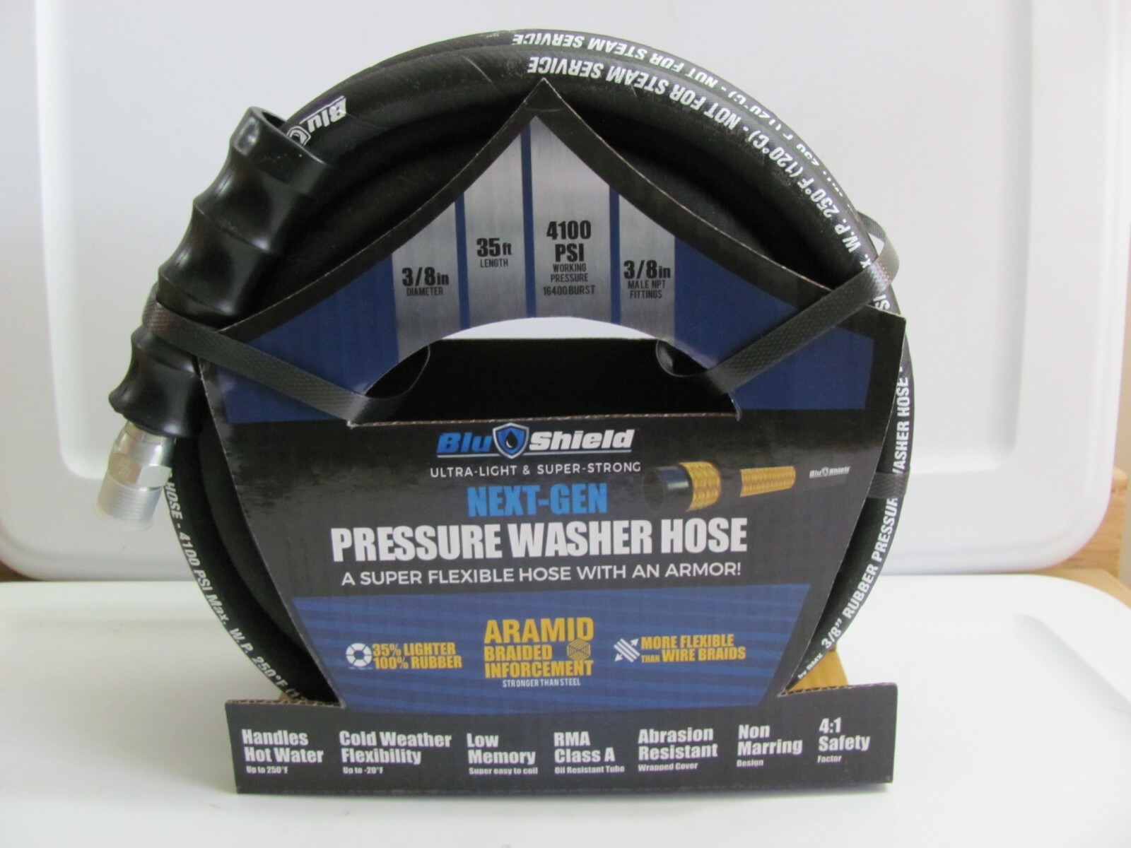 BluBird PW3835 BluShield 35′ X 3/8″ Rubber Pressure Washer Hose 3/8″ Male NPT Ft